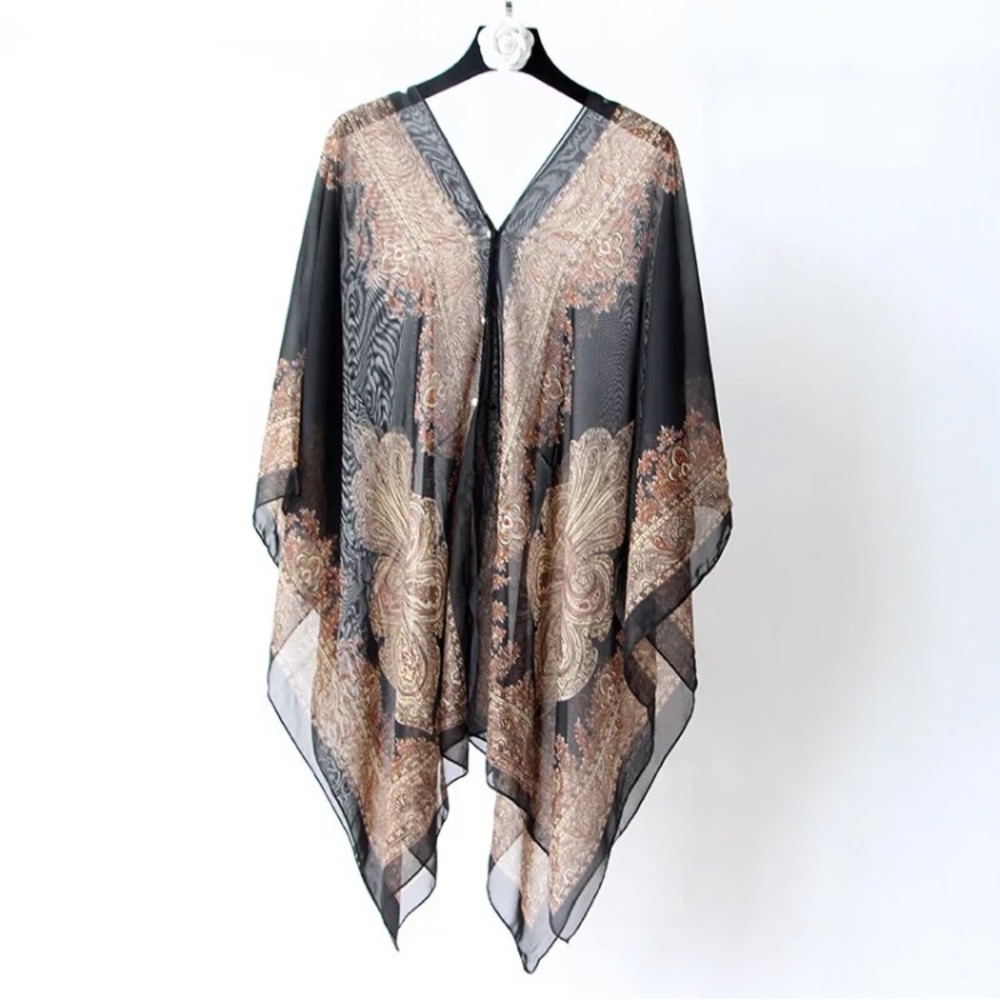 Poncho / Wrap / Coverup / Scarf